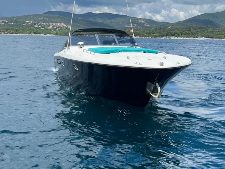 Location bateau Itama 38 à Port Grimaud sur Samboat