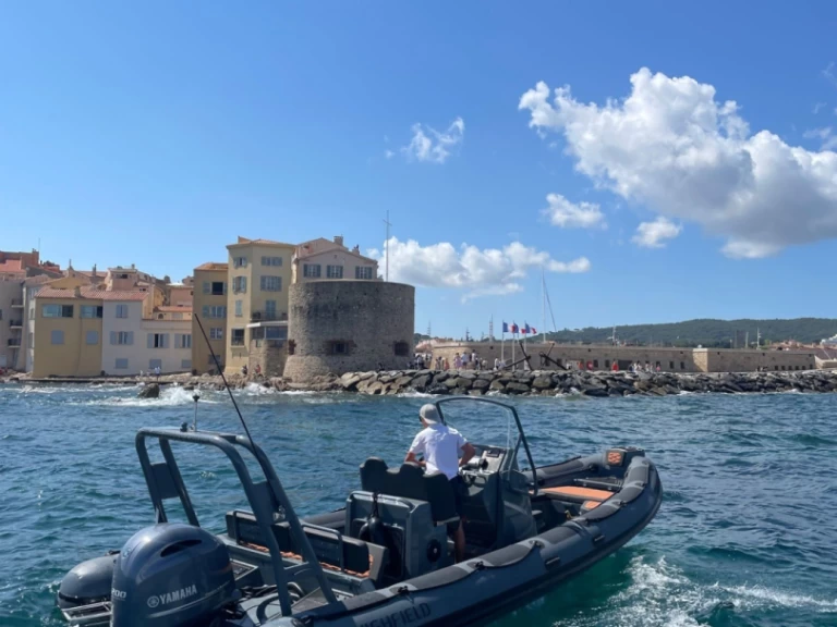 Location bateau Port Grimaud pas cher HIGHFIELD 700