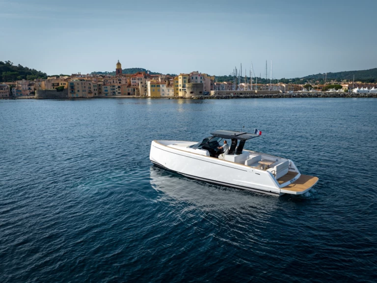 Location bateau Pardo Yachts Pardo 38 à Port Grimaud sur Samboat