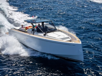 Hyr en Pardo Yachts Pardo 50 Bormes-les-Mimosas 