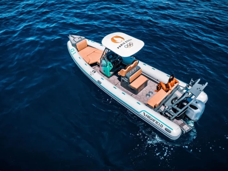 Location Semi-rigide à Cogolin - Highfield 760