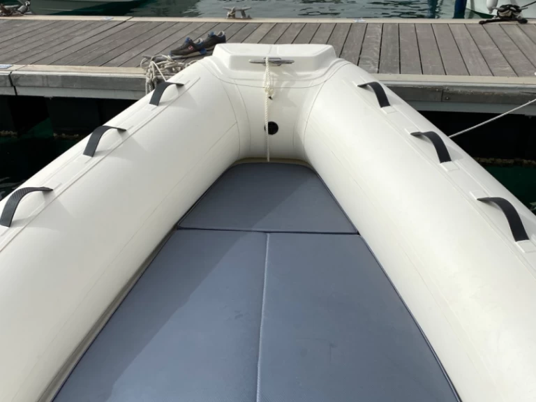 Louez un Marsea Marsea SP 90 à Porto Pollo