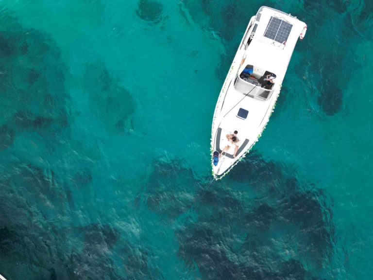 Louer Bateau à moteur avec ou sans skipper Gobbi à Saint Paul's Bay