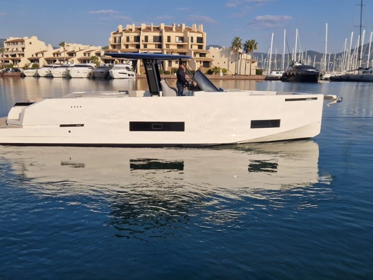 Location Yacht à Port Grimaud - DE ANTONIO Yachts De Antonio D42 Open