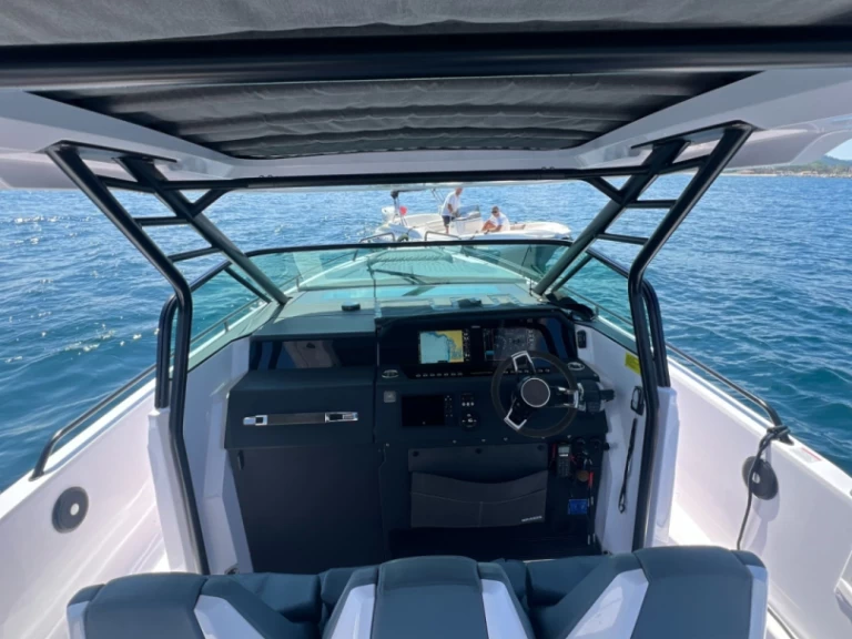 Location Yacht Axopar avec permis