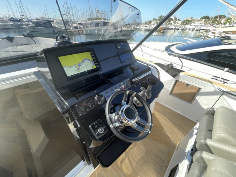 Location à Bandol - Pardo Yachts Pardo 38 sur SamBoat
