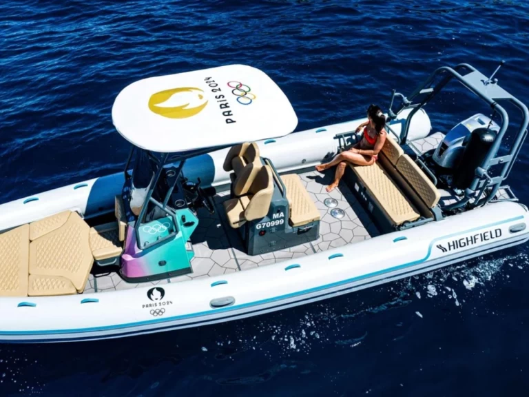 Location bateau Highfield 760 à Cogolin sur Samboat