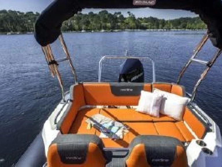Louer Semi-rigide avec ou sans skipper Zodiac à Port-Haliguen