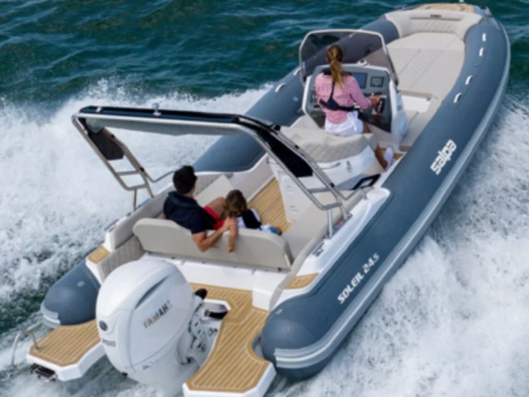 Location à Bol - Salpa Salpa Soleil 26 sur SamBoat