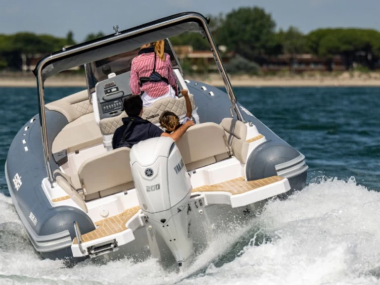 Louez un Salpa Salpa Soleil 26 à Bol