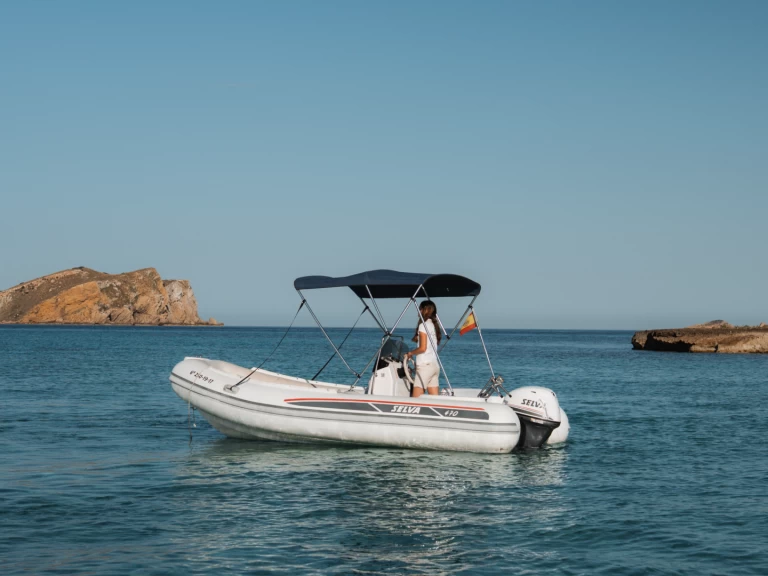 Location bateau Sant Antoni de Portmany pas cher 15 HP