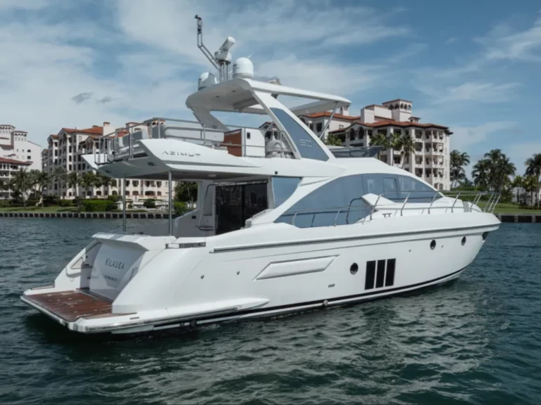 Louez un Azimut Azimut 50 Fly à Miami