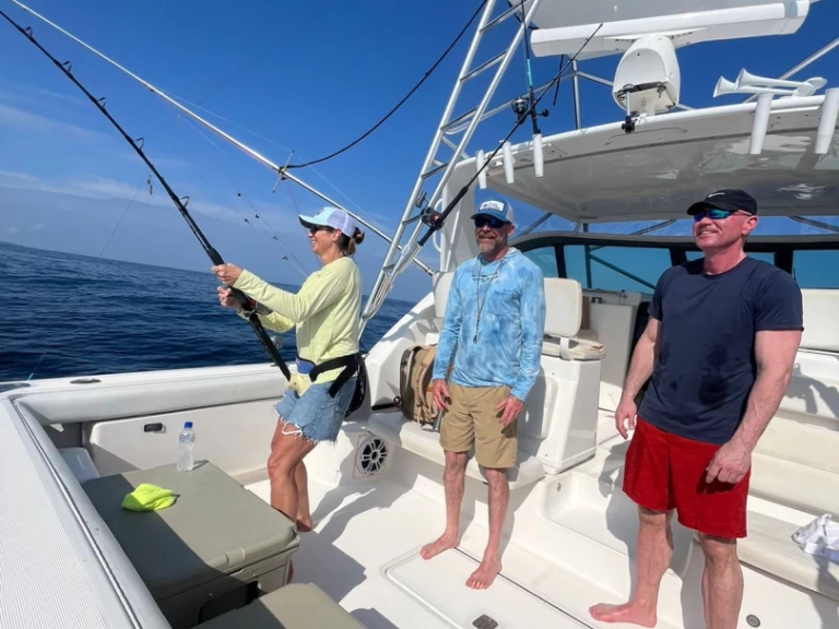 Location Bateau à moteur Tiara avec permis