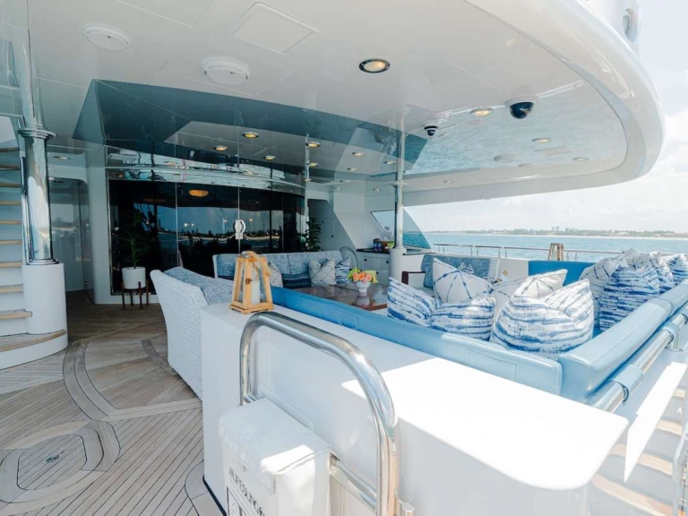 Location bateau Trinity TCB à Bahamas sur Samboat