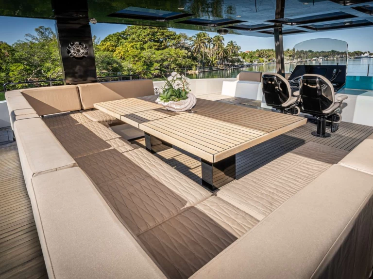 Location bateau Miami pas cher ISLAND MAJESTY