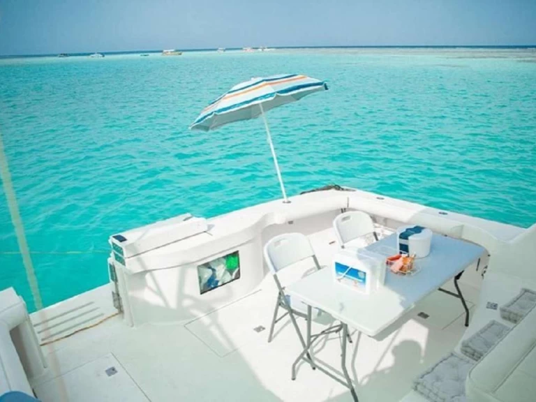 Location bateau Durrat Al-Arus pas cher Dirak