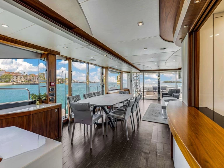 Louer Yacht avec ou sans skipper Sunseeker à Miami