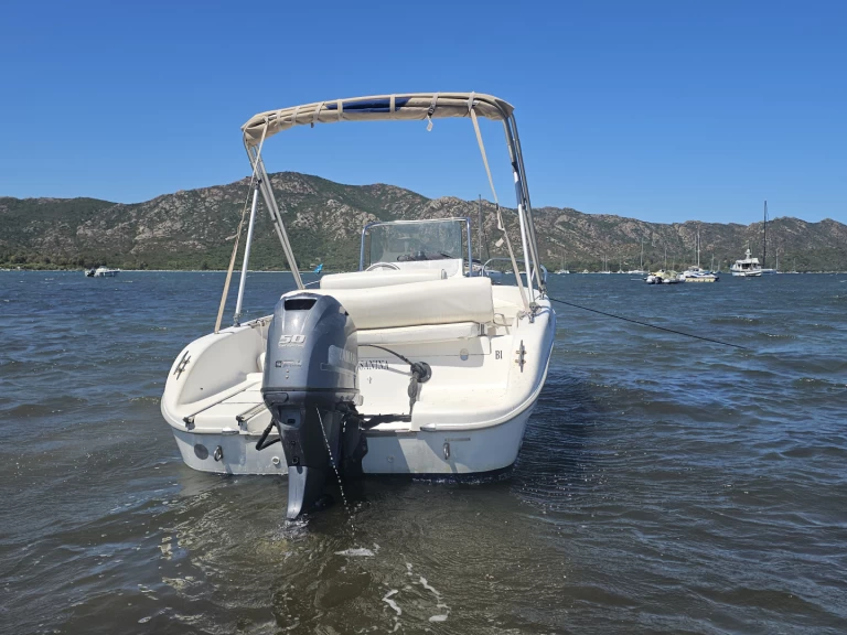 Location Bateau à moteur Sessa Marine avec permis