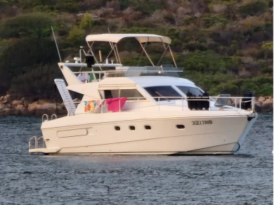 Noleggio a Porto di Fertilia – Ferretti Altura 40 su SamBoat