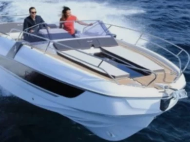 Motorbåt  för uthyrning Toulon till det bästa priset 