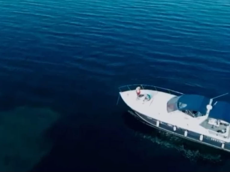 Location bateau Alghero pas cher AZIMUT 38