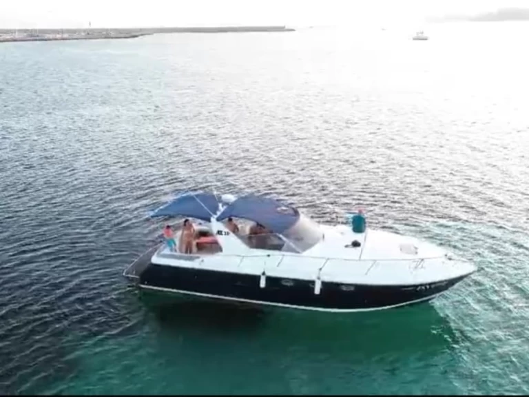 Louer Bateau à moteur avec ou sans skipper Azimut à Alghero