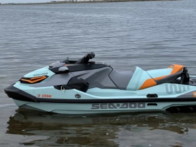 Noleggio barche Gruissan economico 230 wake pro 