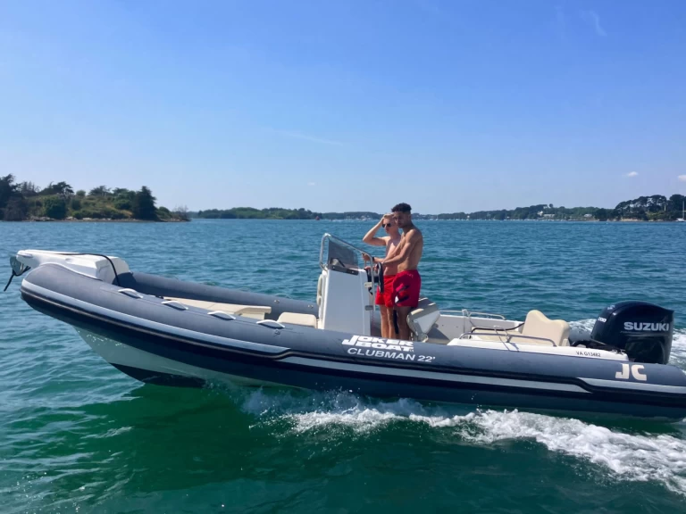 Location Semi-rigide Joker Boat avec permis
