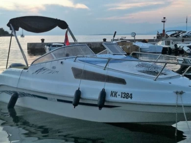 Noleggiare una Aquabat Bahia 20 a Venise