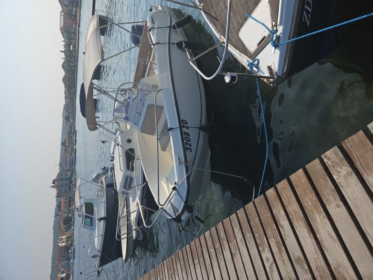 Location bateau Quicksilver Activ 555 Open à Luka Sukošan sur Samboat