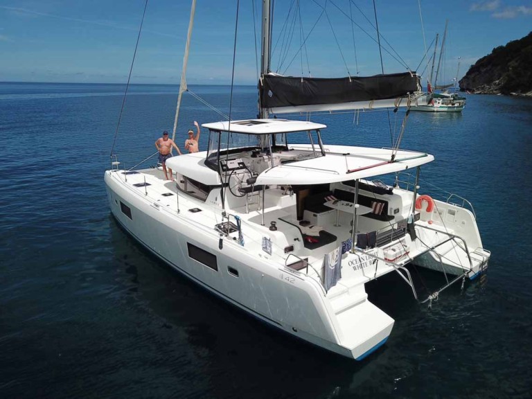 Location Catamaran à Golfo Aranci - Lagoon Lagoon 42