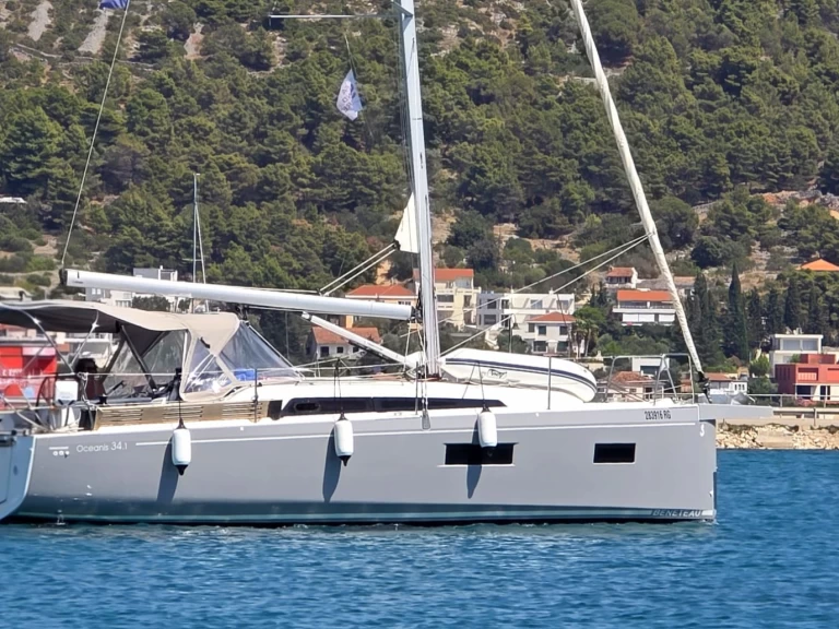 Location à Rogoznica - Bénéteau Oceanis 34.1 sur SamBoat