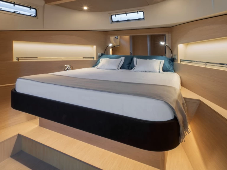 Bateau à moteur à louer à Split au meilleur prix