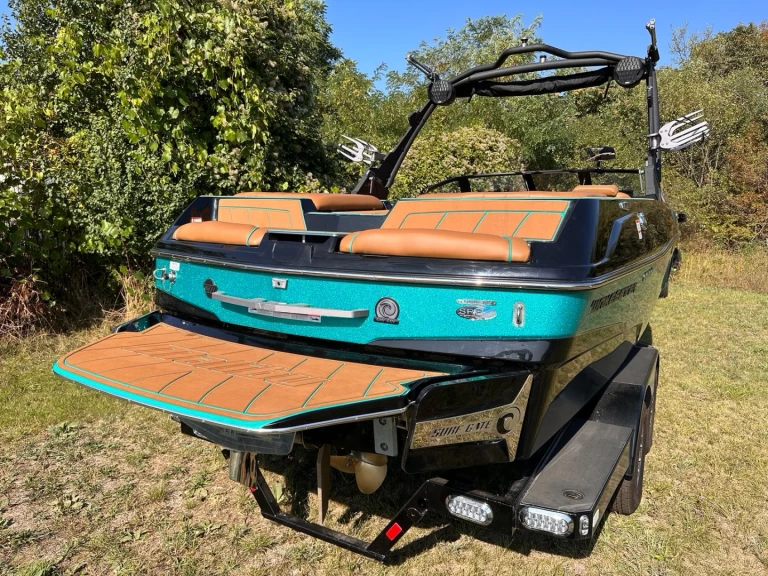 Location Bateau à moteur à Vienna - Malibu Wakesetter 23LSV