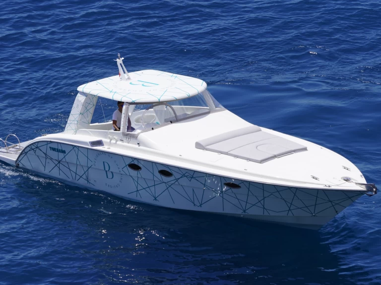 Location à Amalfi - Tornado Tornado 38 - FJ sur SamBoat