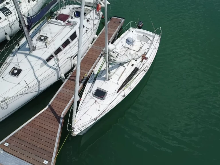 Location bateau Archambault Surprise à La Rochelle sur Samboat