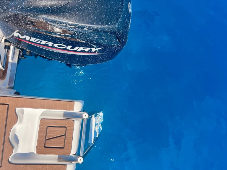 Location Bateau à moteur Poseidon avec permis