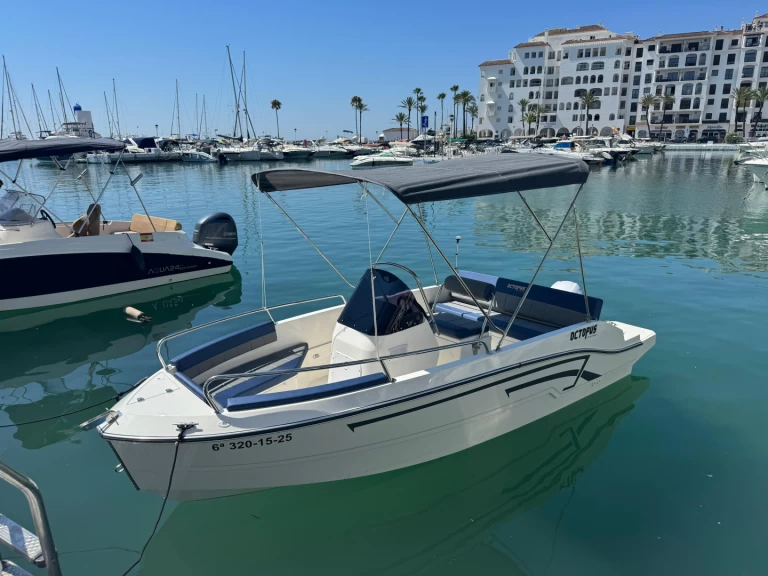 Louez un AM Yacht 500 Open à Benalmádena