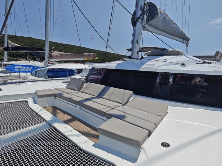 Location à Punat - Fountaine Pajot Elba 45 sur SamBoat