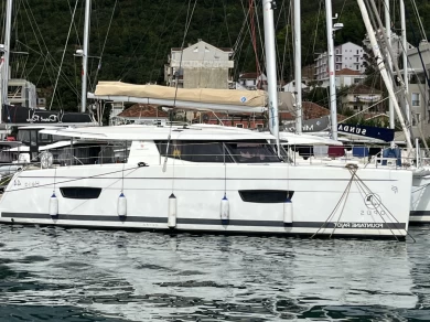 Pronajmout Katamarán se skipperem či ne Fountaine Pajot v Port-de-Bouc