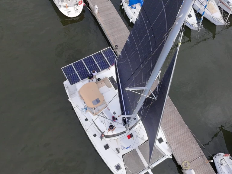 Location Catamaran à Port-de-Bouc - Fountaine Pajot Helia 44