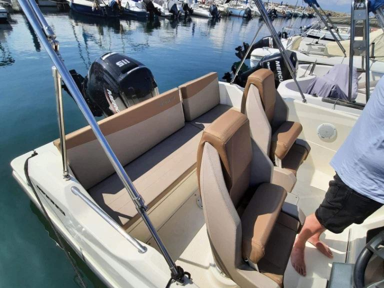 Location à Argelès-sur-Mer - Quicksilver Activ 605 Sundeck sur SamBoat