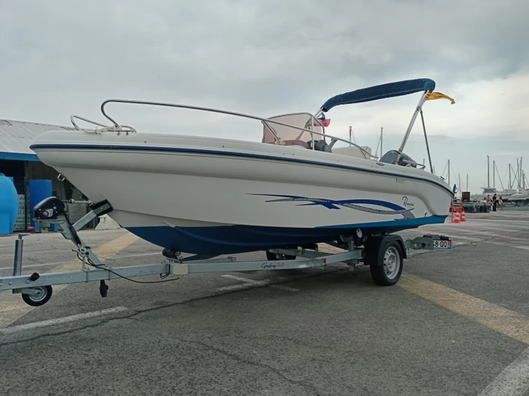 Location Bateau à moteur à Argelès-sur-Mer - Ranieri Ranieri 500 Open