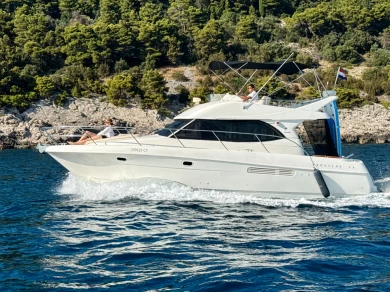 Noleggio a Dubrovnik – Jeanneau Prestige 36 Fly su SamBoat