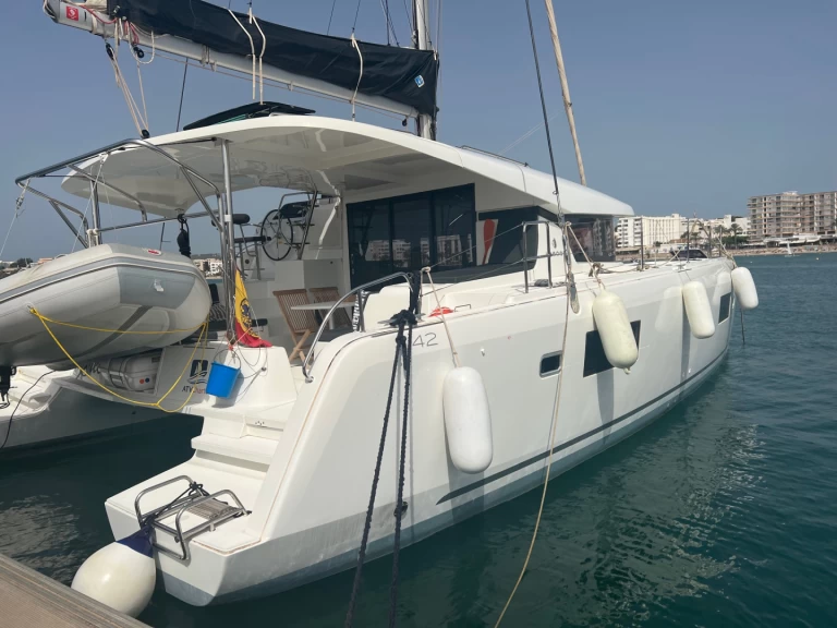 Location bateau Sant Antoni de Portmany pas cher Lagoon 42