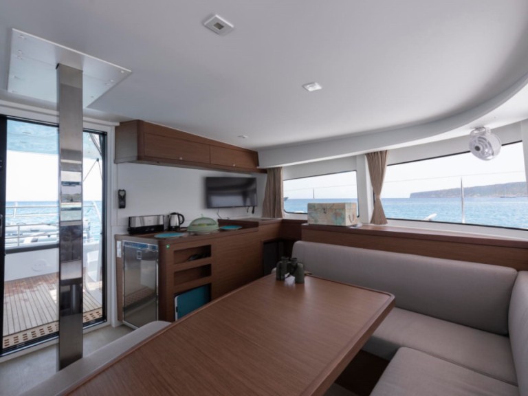 Location bateau Lagoon Lagoon 42 à Sant Antoni de Portmany sur Samboat