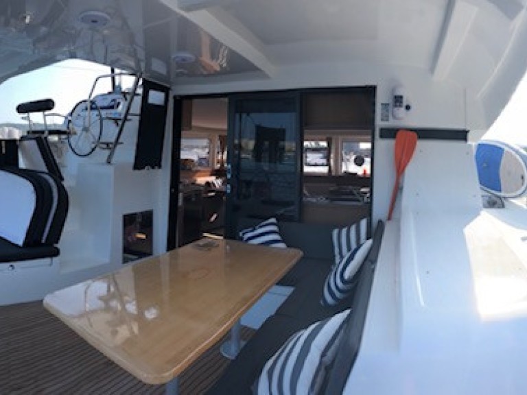 Location Catamaran Lagoon avec permis