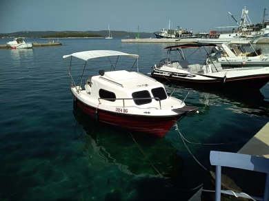 nautika 500K de alquiler a Biograd na Moru