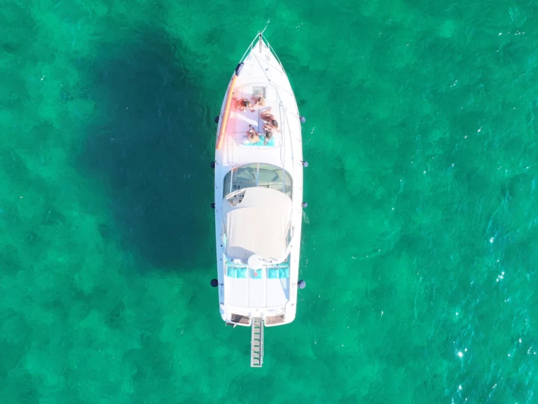 Louez un Squalo Squalo 40 à Porto Cesareo