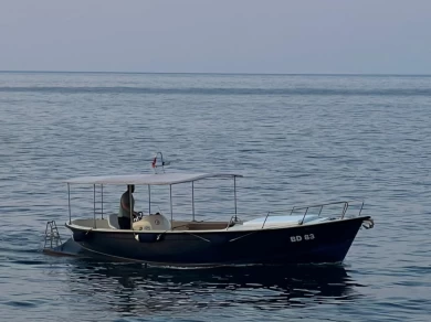 Noleggio Barca a motore con o senza skipper Navar a Budva